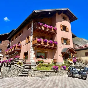3* Otel Adele